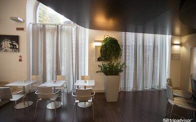 Mercure Bergamo Centro Palazzo Dolci, reception e aree comuni
