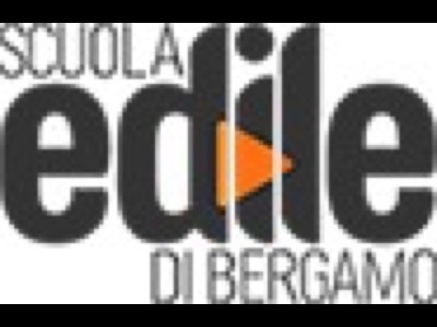Studenti della Scuola Edile in attività pratica
