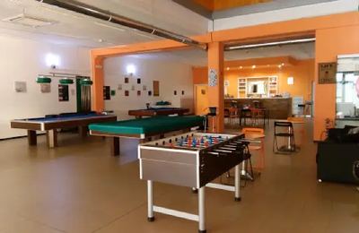 Superplay Club, sala giochi con biliardo a Bergamo